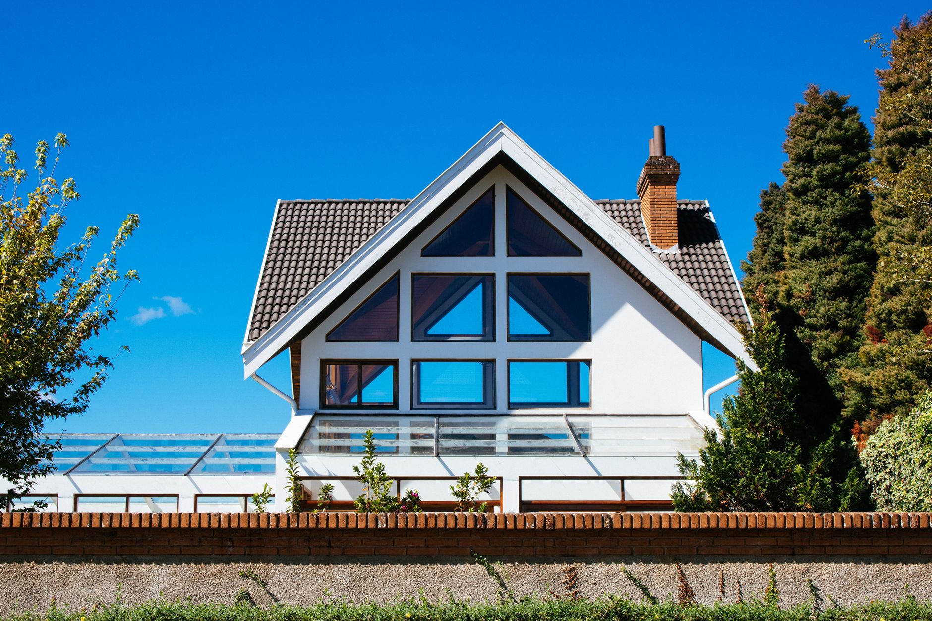 Screen and Track Cleaning — Bliss Window Cleaning